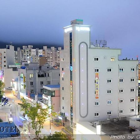 Yeosu Mj Motel Exterior photo
